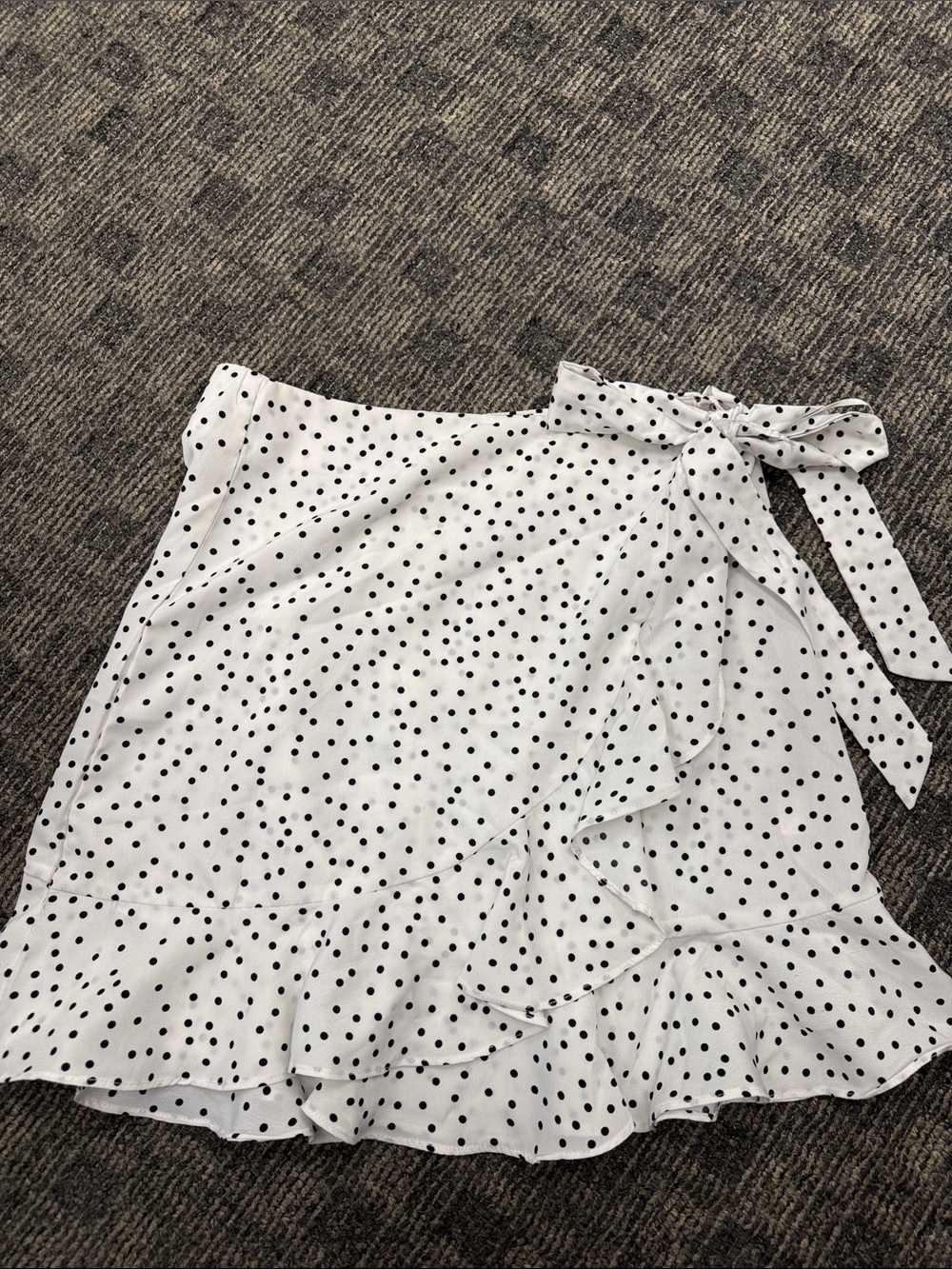 Princess Polly Polka Dot Wrap Ruffle Mini Skirt Size 6
